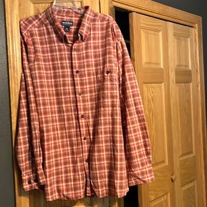 Men’s Woolrich Button down shirt